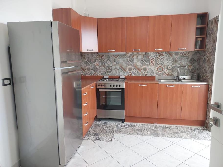 Il Sogno Delle Rose Apartment Nettuno Bagian luar foto