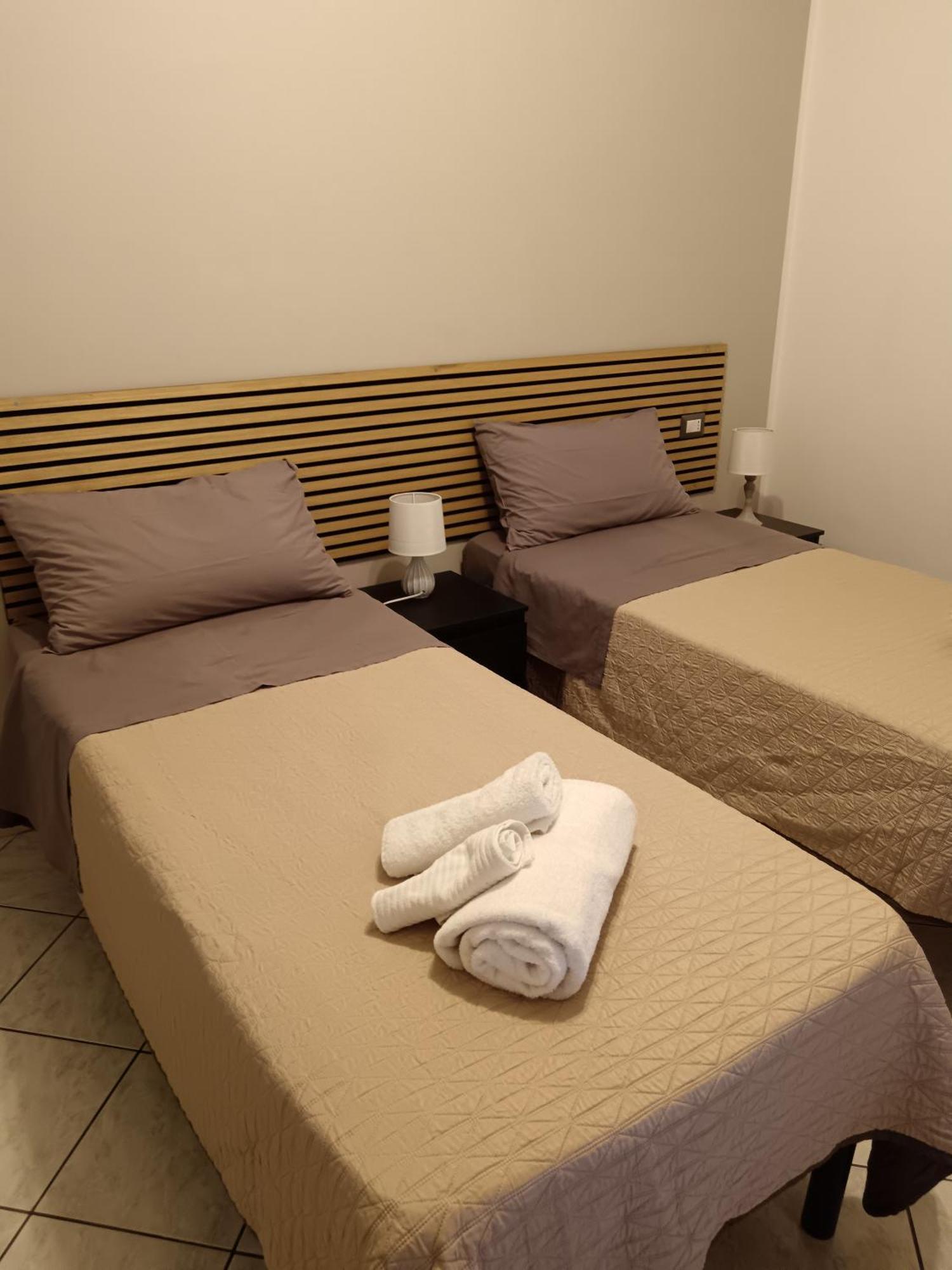 Il Sogno Delle Rose Apartment Nettuno Bagian luar foto